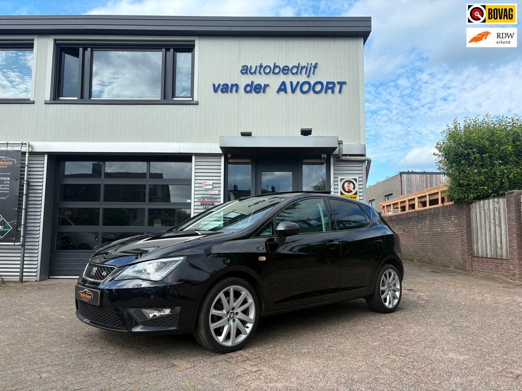 Seat IBIZA 1.0 EcoTSI FR Connect, Voorwielaandrijving, Handgeschakeld, 550 kg, 999 cc