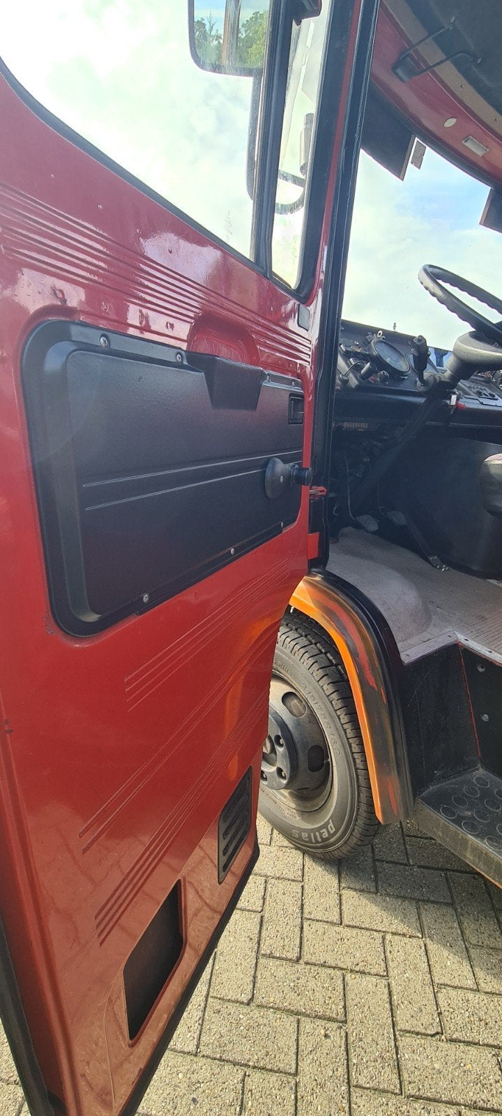 Oldtimer Mercedes-Benz Mercedes 1981, foto 3