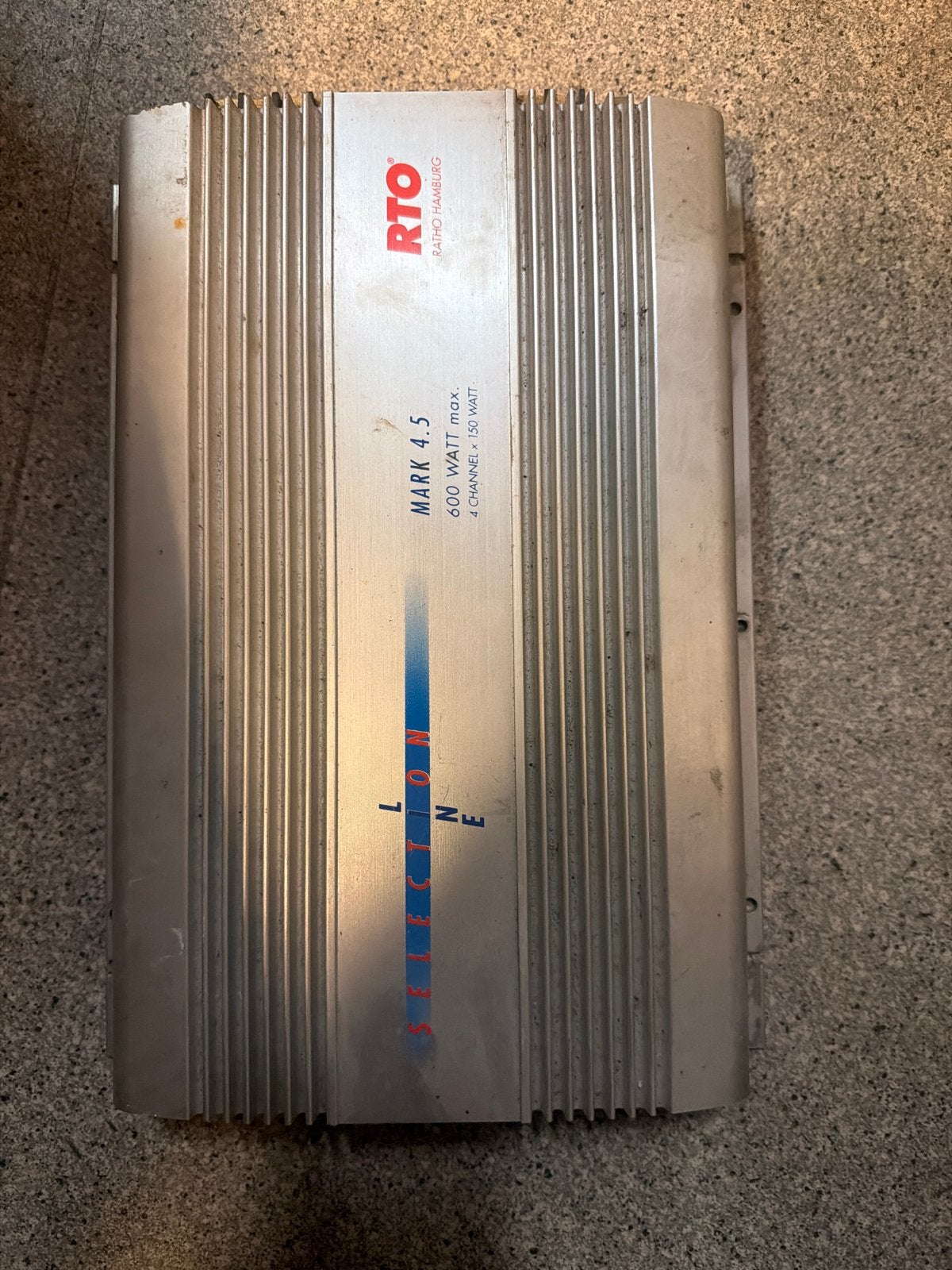 RTO MARK 4.5 Versterker - 600 Watt Max, 4-kanaals, Audio, Tv en Foto, Overige merken, Ophalen of Verzenden, 120 watt of meer, Gebruikt
