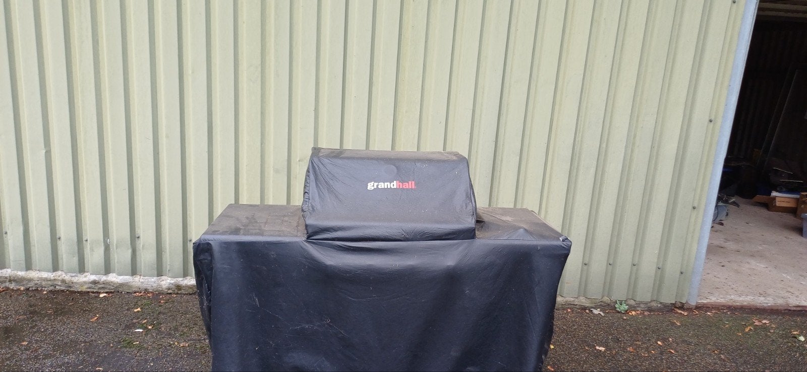 Gratis af te halen Grandhall gasbarbecue met zijbrander, Ophalen, Gebruikt, Grandhall
