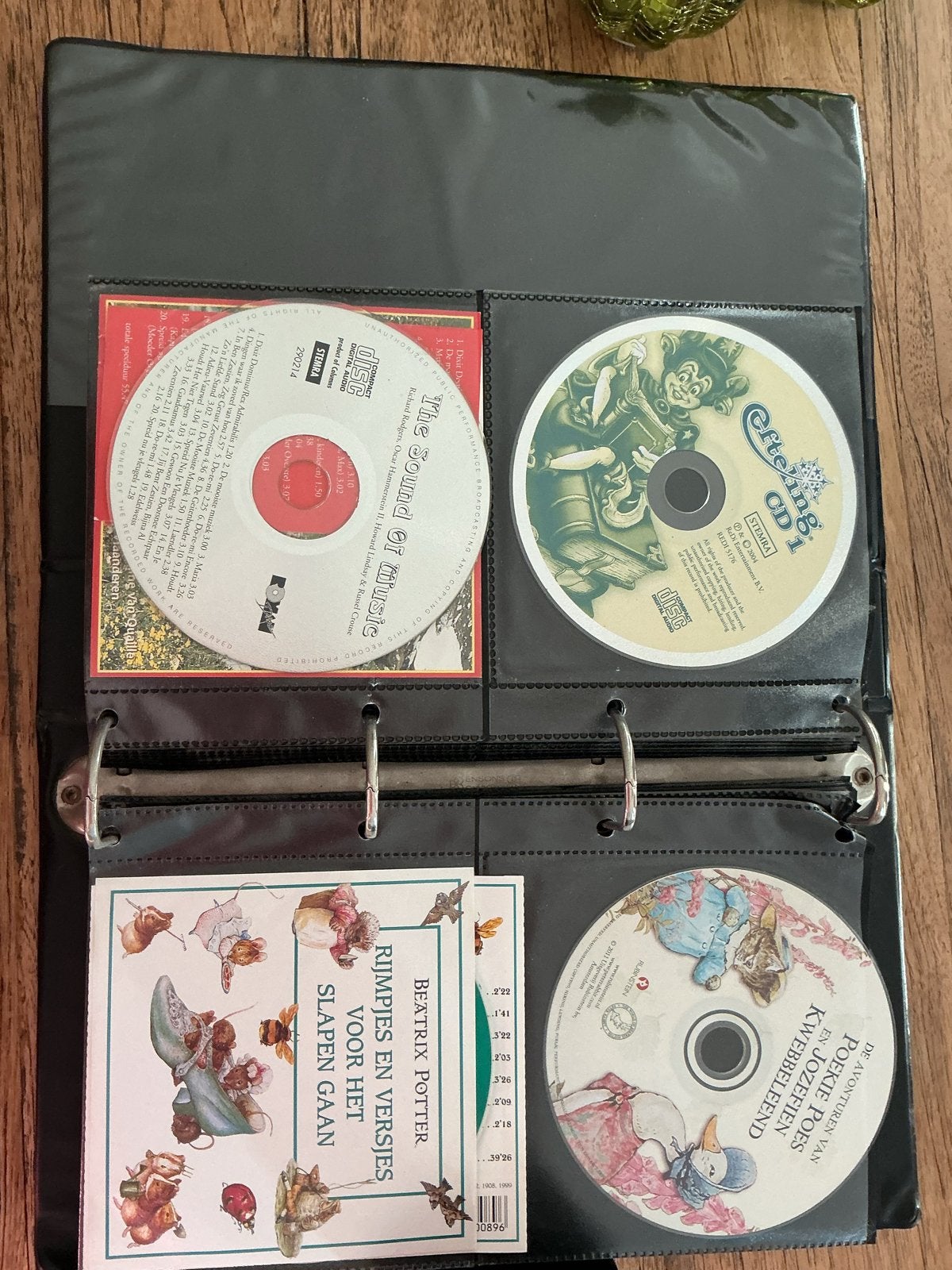 Leuke map met diverse kinderfilms en muziek-cd's, Ophalen, Gebruikt, Alle leeftijden, Familie