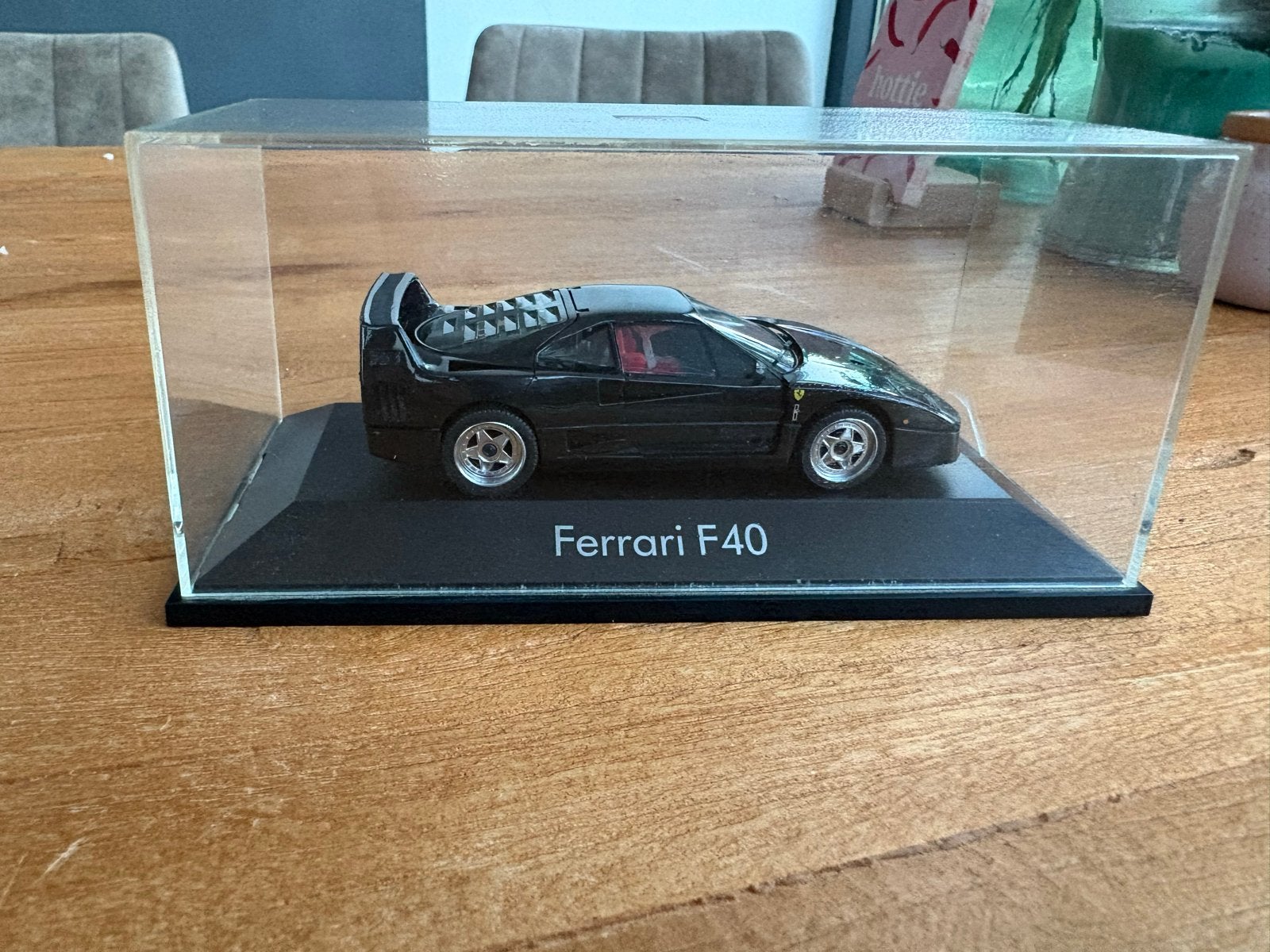 Herpa Ferrari F40 Collection 1:43 - Zwart model, Ophalen of Verzenden, Zo goed als nieuw, Auto, Overige merken