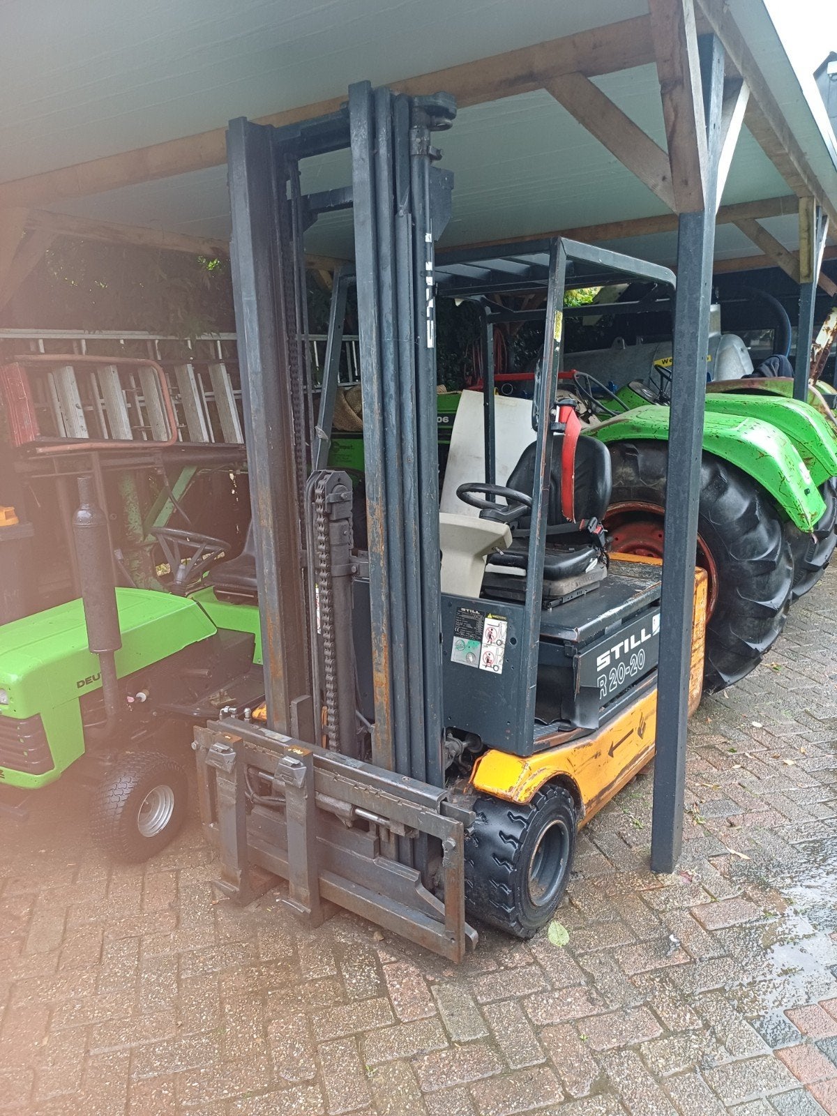 Still heftruck R20-20 heft wel rijd niet, Ophalen