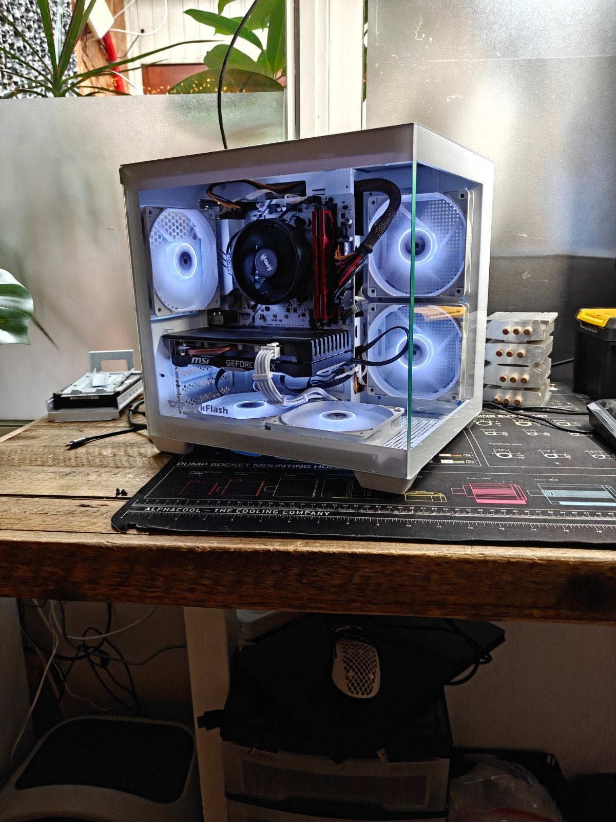 GTX 1660 Super | Ryzen 5 1600X | 16GB | RGB game pc, 2 tot 3 Ghz, Refurbished, Gaming, HDD