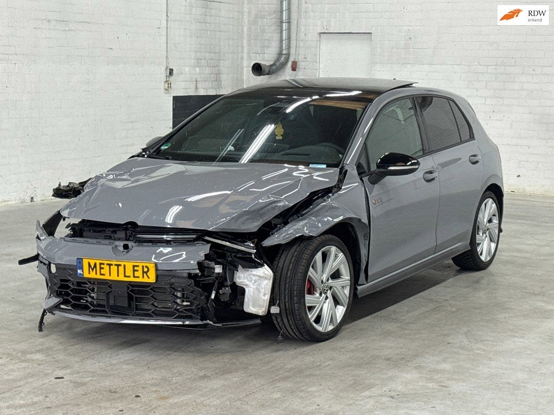 Volkswagen GOLF 2.0 TSI GTI Panoramadak|360 View|HUD|ACC, Dealer onderhouden, Gebruikt, 4 cilinders, 1984 cc