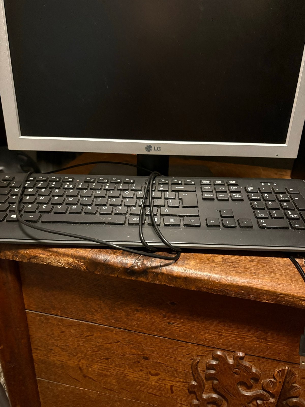 Medion Desktop PC met LG Monitor en Toetsenbord, Ophalen, Gebruikt, HDD, Met monitor