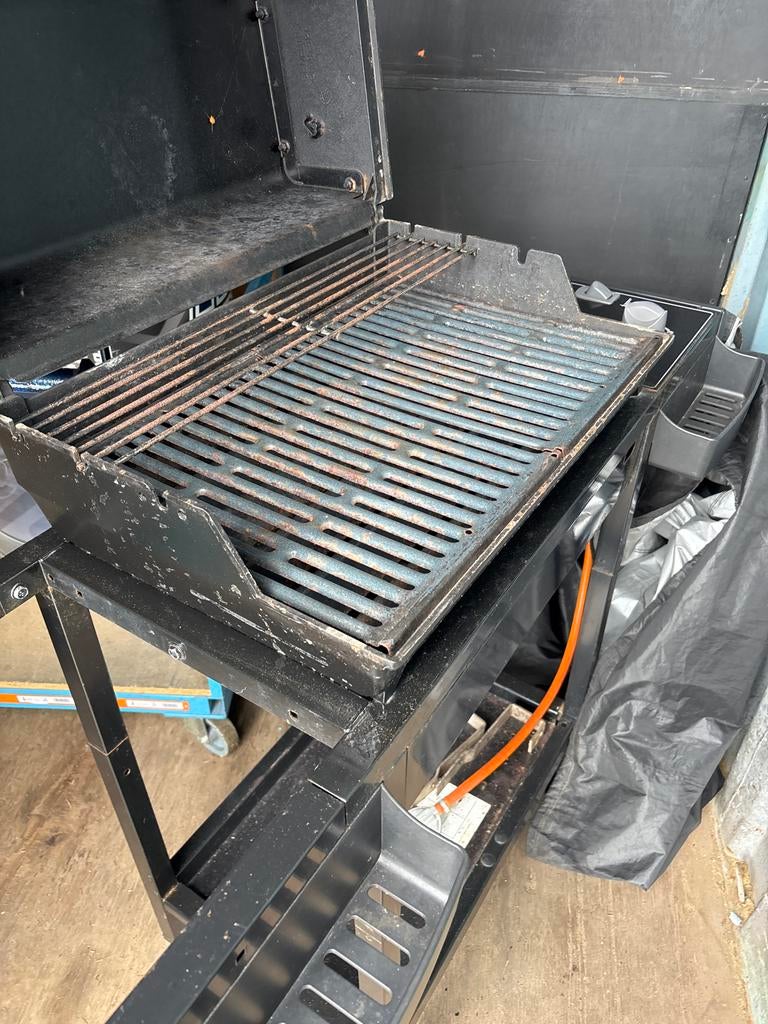 Weber Spirit Gasbarbecue - Gebruikt maar functioneel, Tuin en Terras, Ophalen, Gebruikt