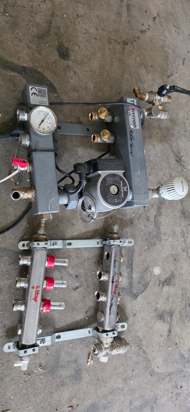 Vloerverwarming unit - Termino Achterbouw, 30 tot 80 cm, Gebruikt, Overige typen, Ophalen of Verzenden