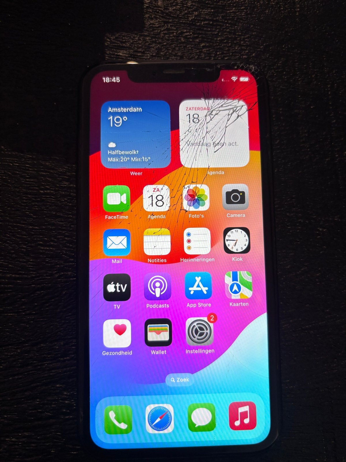 iPhone XR Zwart 64GB - Scherm gebarsten, Telecommunicatie, Mobiele telefoons | Apple iPhone, Ophalen, Gebruikt, Zwart, IPhone XR