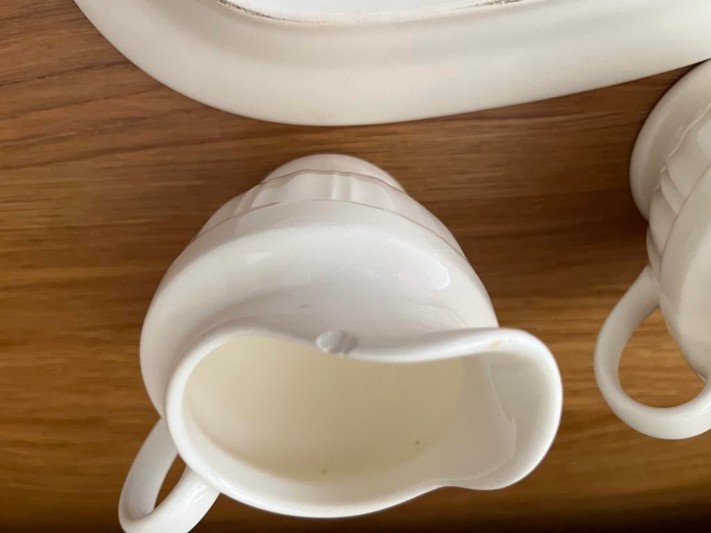 Servies melkkan klein barstje, Ophalen, Gebruikt, Overige materialen