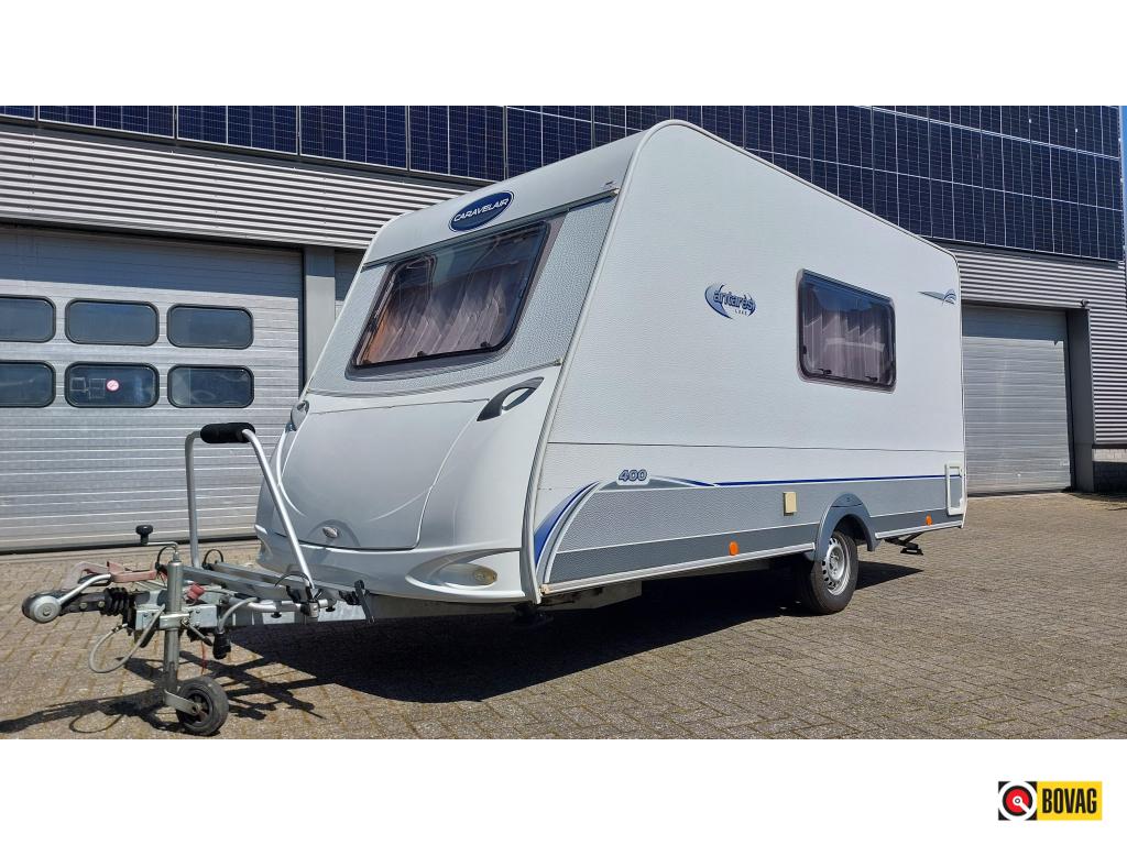 Caravelair Antares Luxe 400 MET LUIFEL EN FIETSENREK, Caravans en Kamperen, Caravans, Luifel, Standaardzit, Bedrijf, 4 tot 5 meter