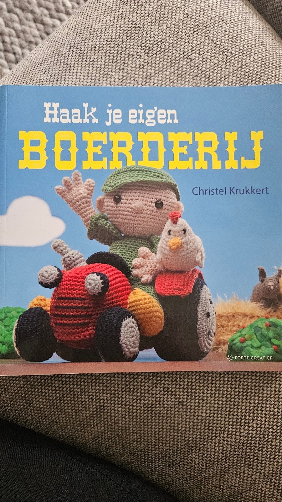 Haak je eigen boerderij - Christel Krukkert, Boeken, Breien en Haken, Ophalen of Verzenden, Zo goed als nieuw, Christel Krukkert
