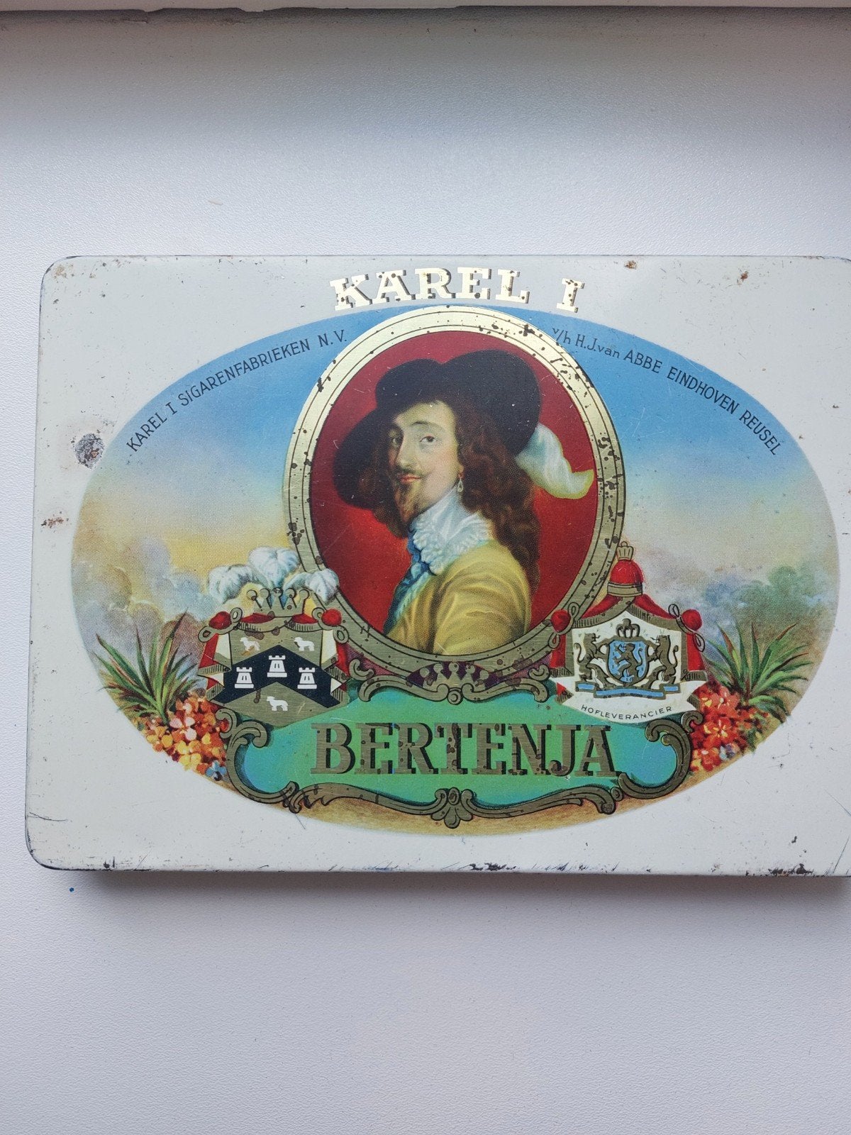 Vintage blikken doosje Karel I sigaren Bertenja, Verzamelen, Blikken, Ophalen of Verzenden, Gebruikt, Overige, Overige merken