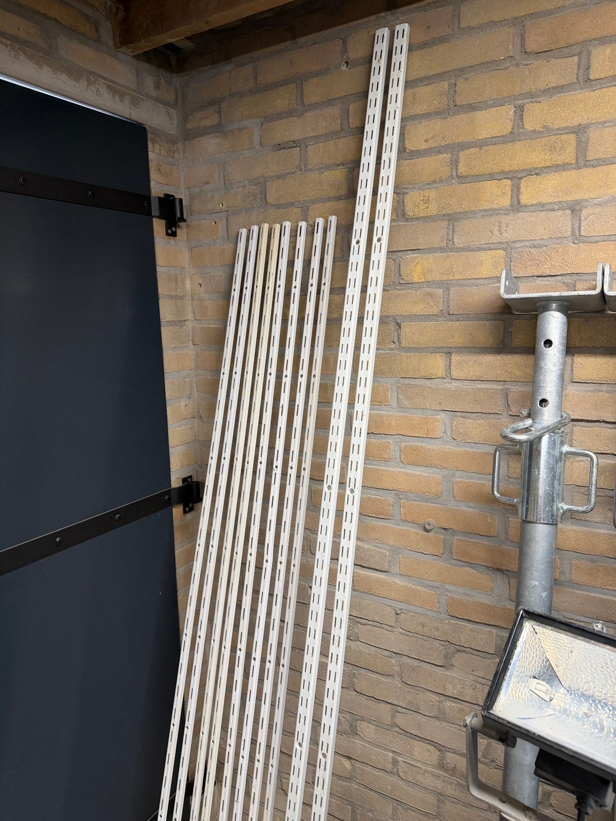 Plankendrager rails wit(zonder dragers), Ophalen, Gebruikt, Overige typen, Minder dan 2 meter