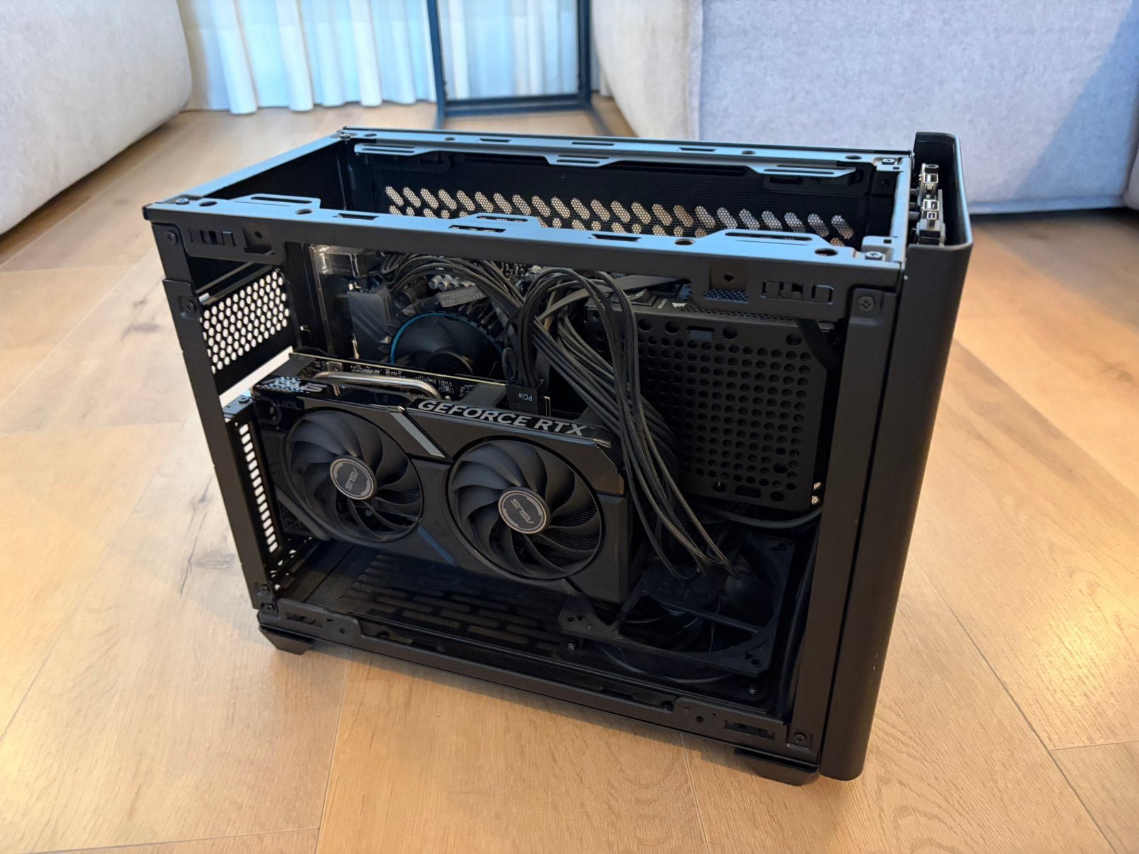 Game PC RTX 4060TI DDR5 Intel i5 Mini-ITX, Ophalen, Zo goed als nieuw, Gaming, SSD
