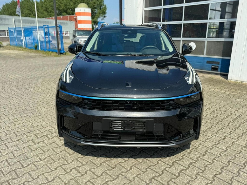 Lynk & Co 01 1.5 PHEV HYBRID 261 PK 6.6kw lader (BOVAG/RIJKL, 12 maanden, Stof, Gebruikt, Zwart