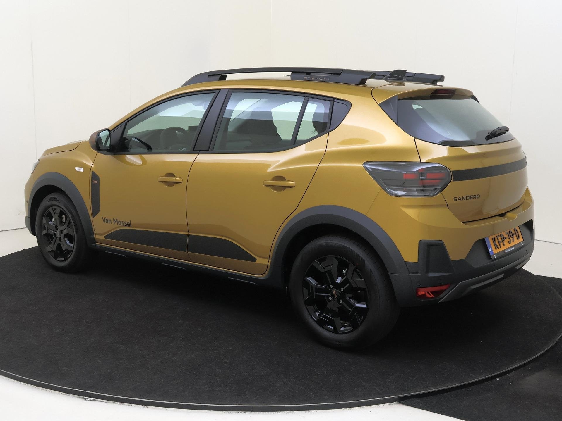 Dacia Sandero Stepway 1.2 Eco-G 120 limited edition | Naviga, Auto's, Stof, Euro 6, 1199 cc, Bedrijf