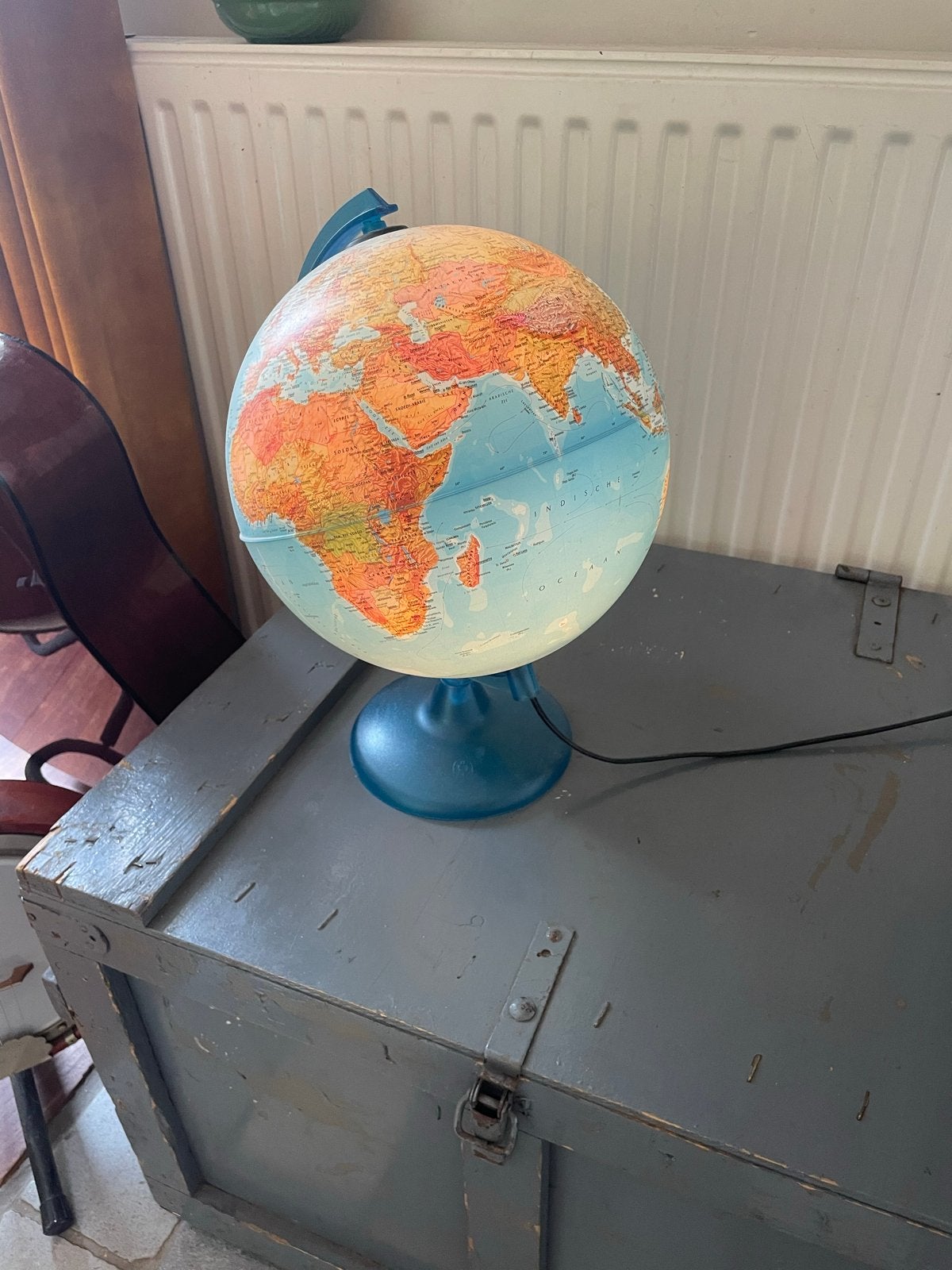 Verlichte Wereldbol - Educatief en Decoratief, Ophalen, Kunststof, Staatkundige wereldbol, Verlicht