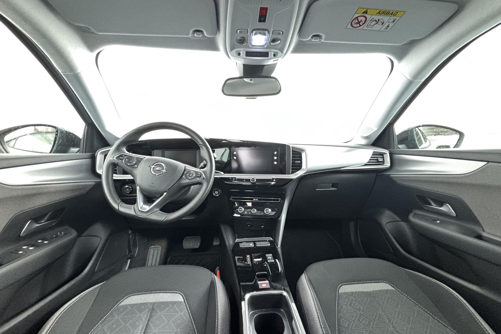 Foto 2 van Opel Mokka Electric Level 2 50 kWh - Bijna Nieuw met Zeer La