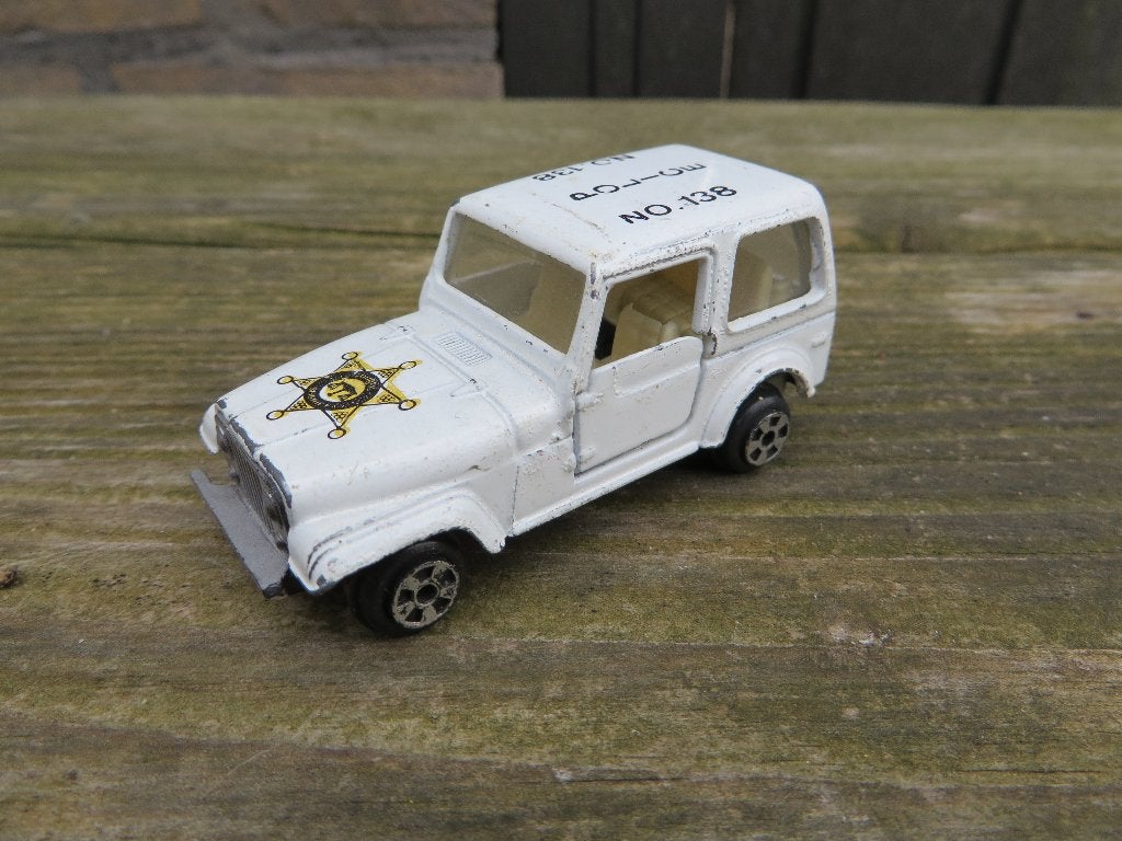 Made in China Jeep CJ-7 POLICE NO 138, Ophalen of Verzenden, Gebruikt, Auto