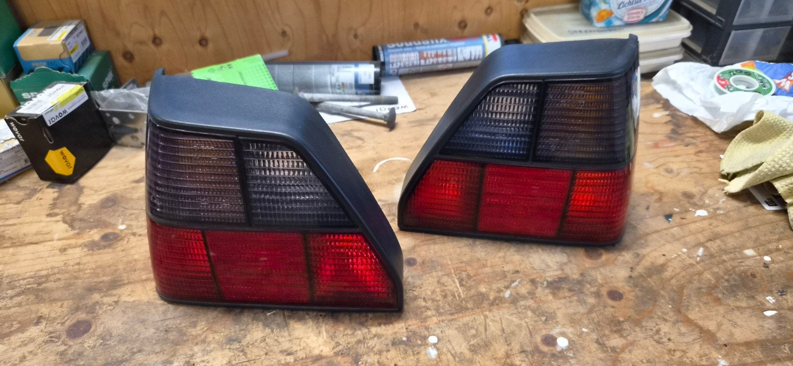 achterlichten golf 2 rood zwart fifft, Auto-onderdelen, Ophalen of Verzenden, Gebruikt, Volkswagen