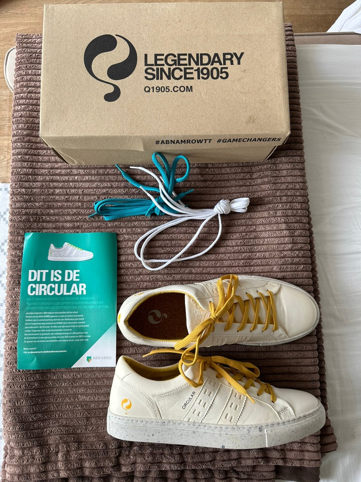 Q1905 (Quick) x ABN AMRO Gerecyclede tennisschoenen. Mt 44., Verzenden, Wit, Nieuw, Sneakers of Gympen