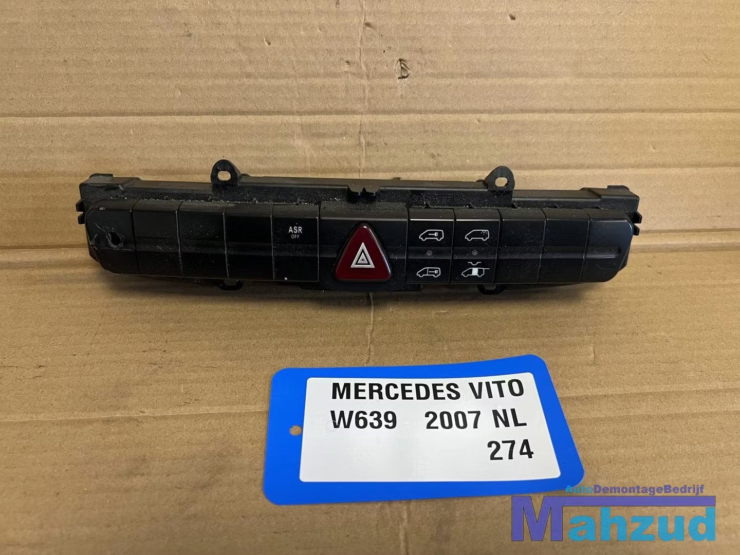 MERCEDES VITO W639 alarm deurvergrendeling schakelaar 2003-2, Gebruikt, Mercedes-Benz AG, Mercedes-Benz, Ophalen of Verzenden