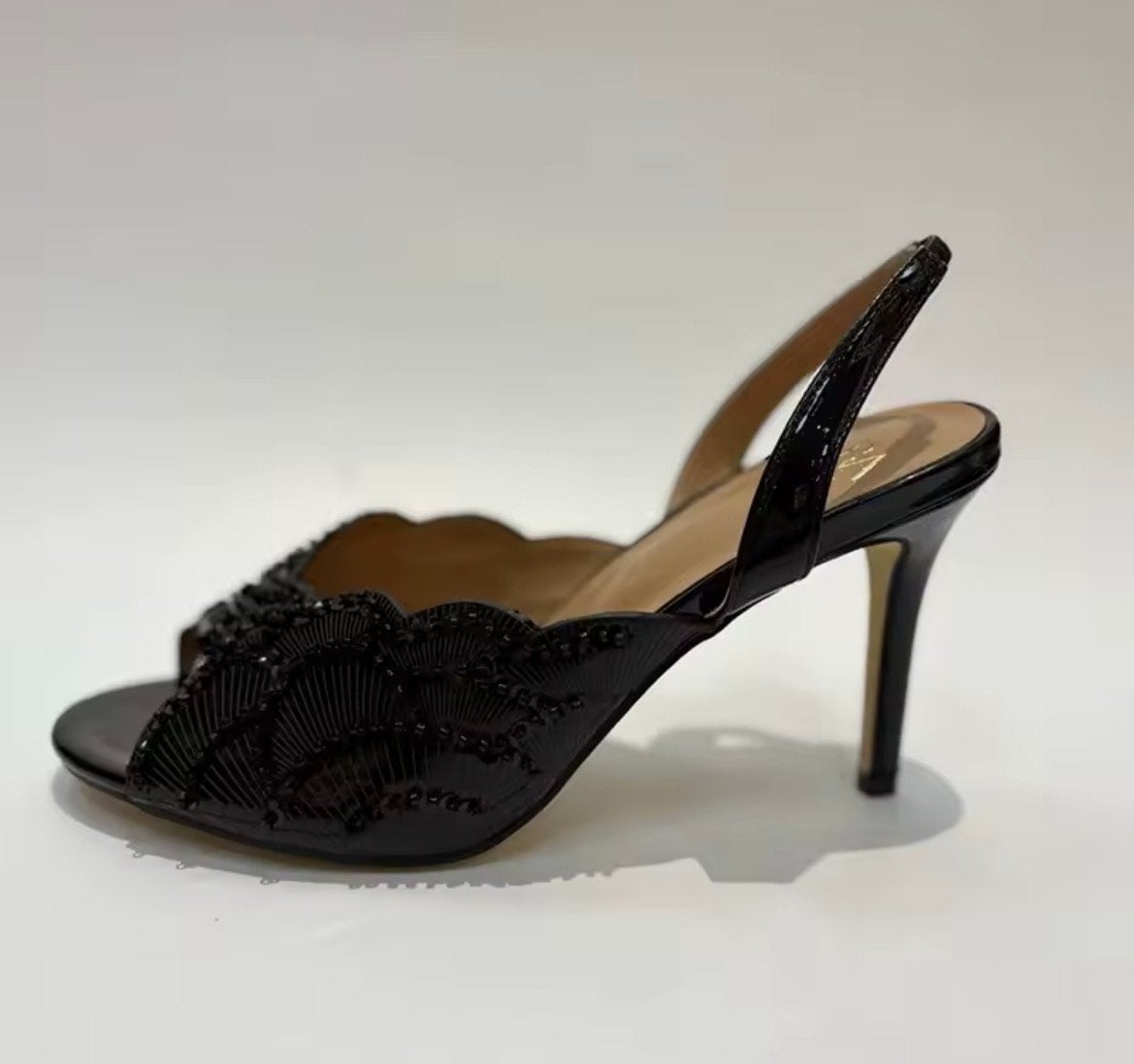 Elegante Zwarte Slingback Hakken met Kralen, Ophalen of Verzenden, Nieuw, Zwart, Pumps