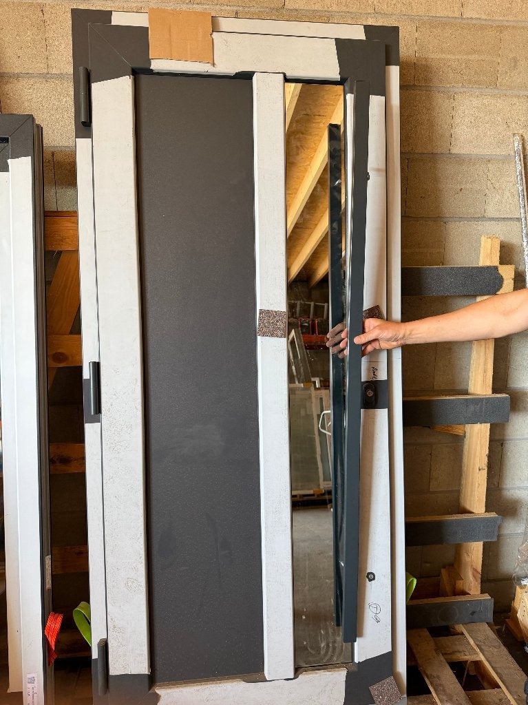 Nieuwe Antraciet Voordeur met Spiegelglas | Compleet, Doe-het-zelf en Verbouw, Deuren en Horren, Ophalen, Kunststof, 80 tot 100 cm