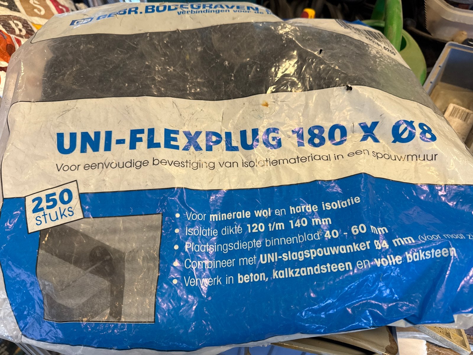 Uni-Flexplug isolatiepluggen 180x Ø8 mm (250 stuks), Doe-het-zelf en Verbouw, Ophalen, Overige materialen, 12 cm of meer, Nieuw