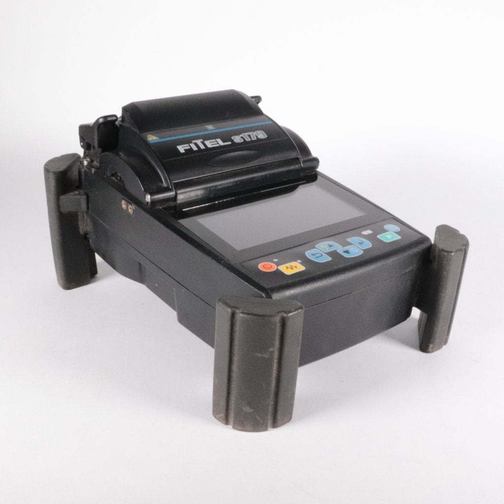 Fitel S179 Furukawa Glasvezel Apparaat Incl Certificaat, Flex Ltd., Gebruikt, https://flex.com/contact-us, Nobelstraat 10, 5807 GA Oostrum LB, Limburg, Nederland