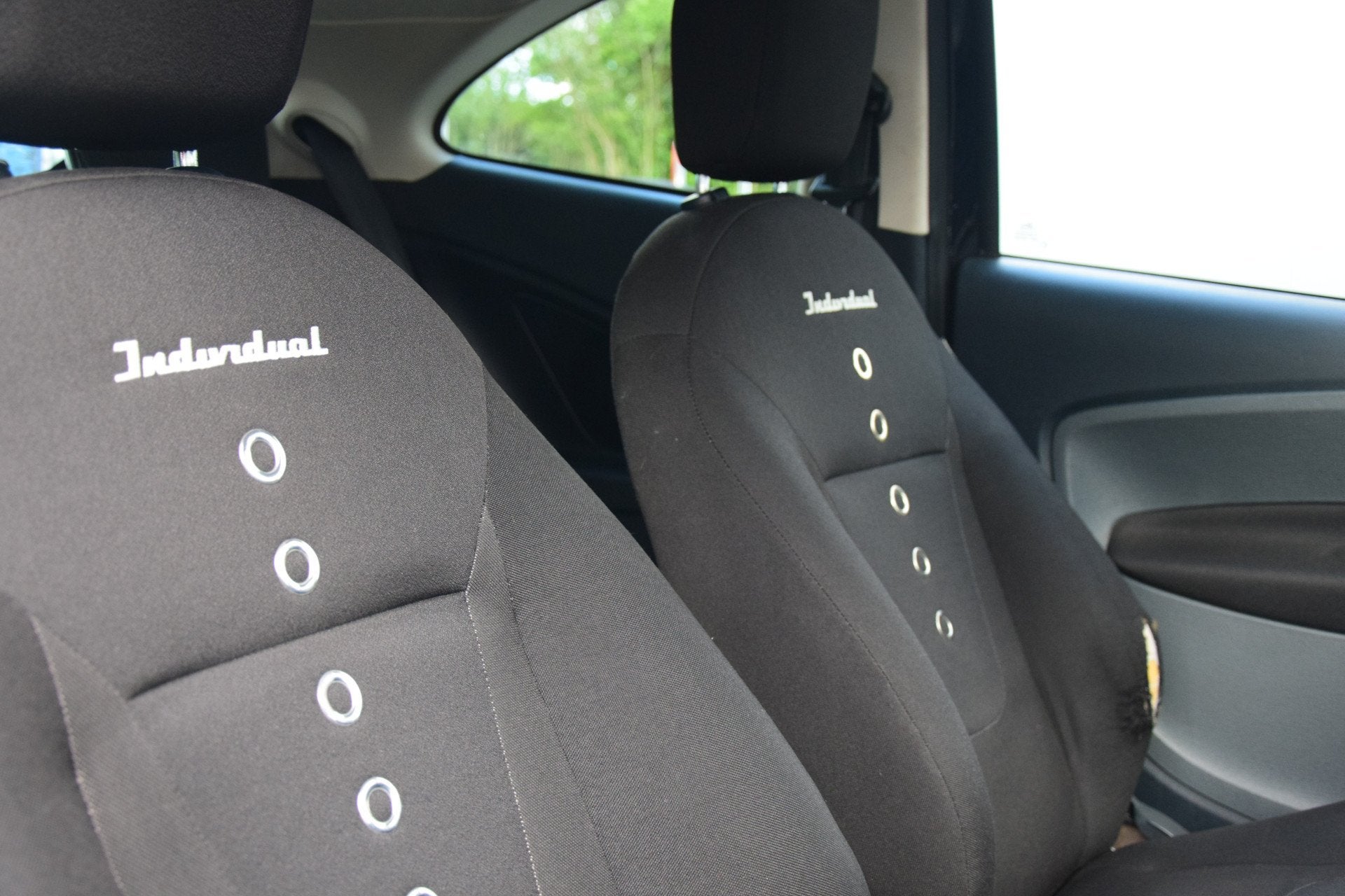 Ford Ka 1.2 Metal start/stop Airco Priv/Glass Lmv (bj 2012), Auto's, Voorwielaandrijving, Euro 5, Stof, Gebruikt