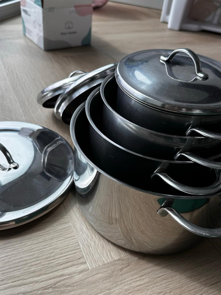 WMF pannenset - 4 RVS pannen, geschikt voor gas, Huis en Inrichting, Keuken | Potten en Pannen, Ophalen, Gebruikt, Rvs, Pannenset