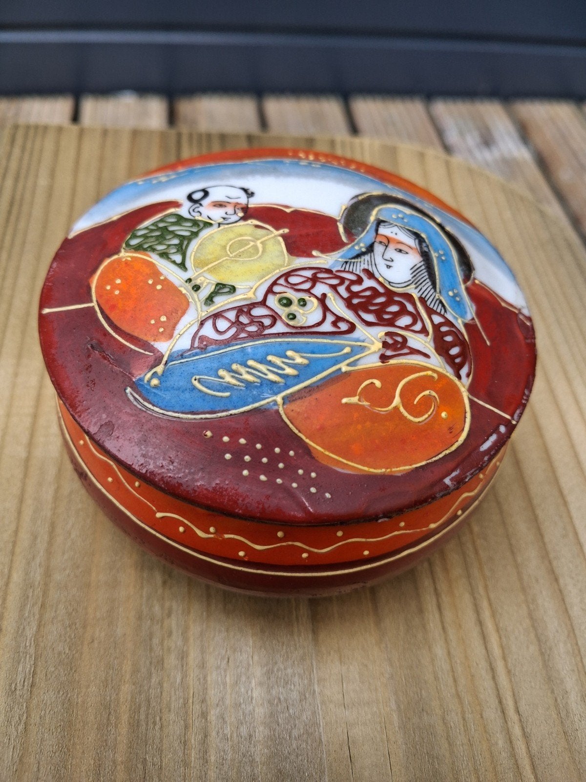 Japans porseleinen doosje. Satsuma stijl., Ophalen of Verzenden
