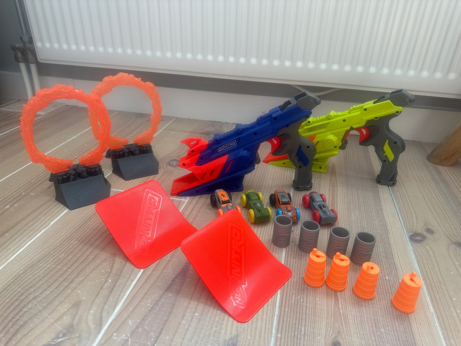 Nerf Nitro speelset met 2 blasters en accessoires, Ophalen of Verzenden, Zo goed als nieuw, Jongen of Meisje