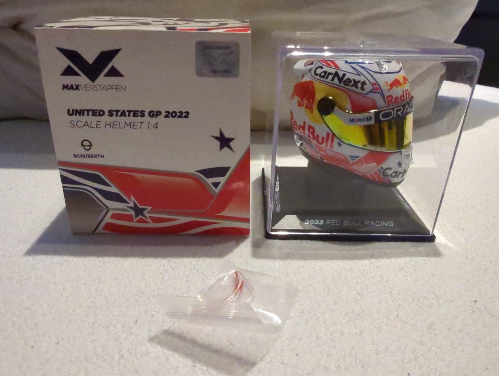 LIMITED EDITION Max Verstappen helm US GP 2022 (schaal 1:4), Ophalen of Verzenden, Nieuw