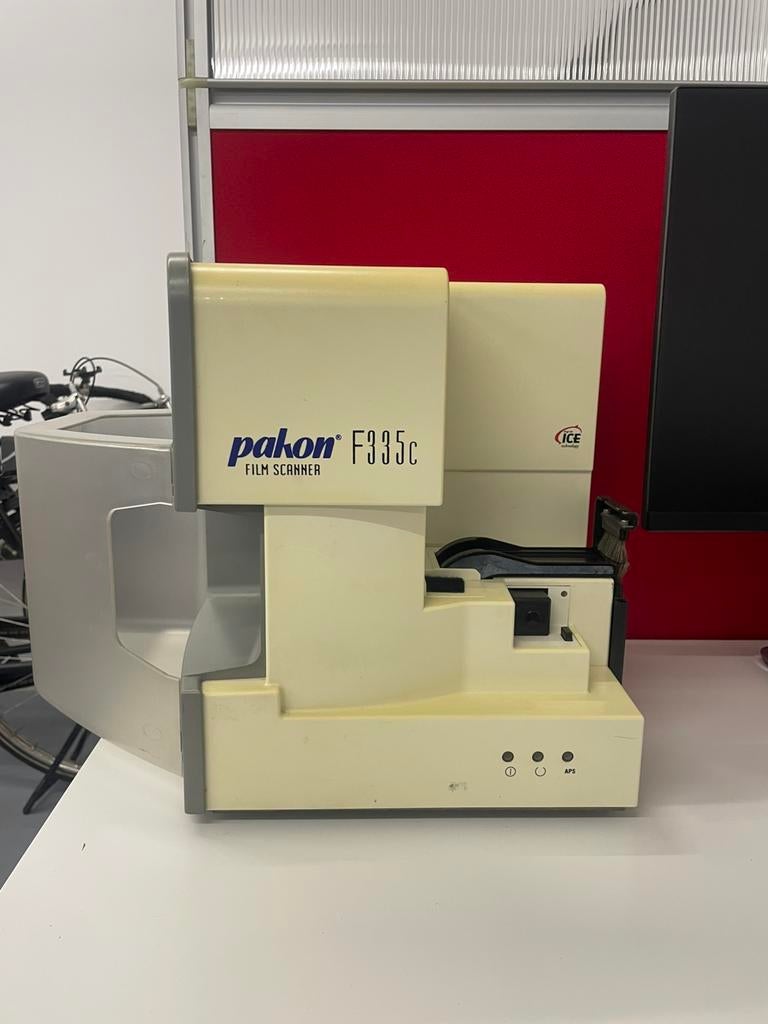 Pakon F335c Film scanner, Computers en Software, Scanners, Ophalen, Zo goed als nieuw, Overige typen, Windows