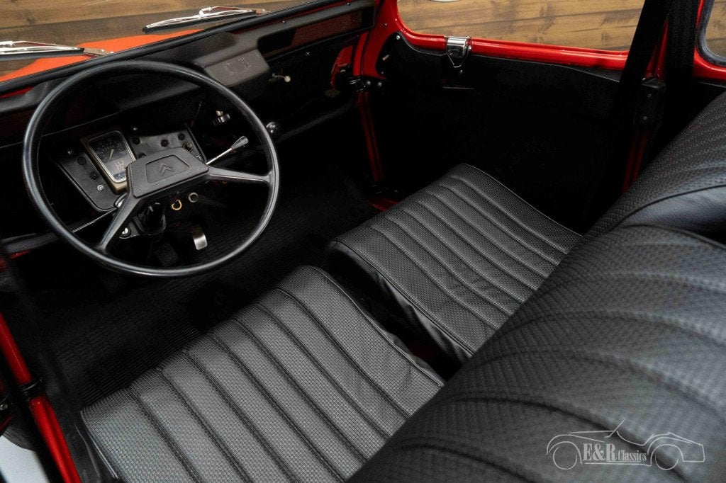 Citroën 2CV | Gerestaureerd | Historie bekend | 1985, Voorwielaandrijving, 602 cc, Zwart, 4 stoelen