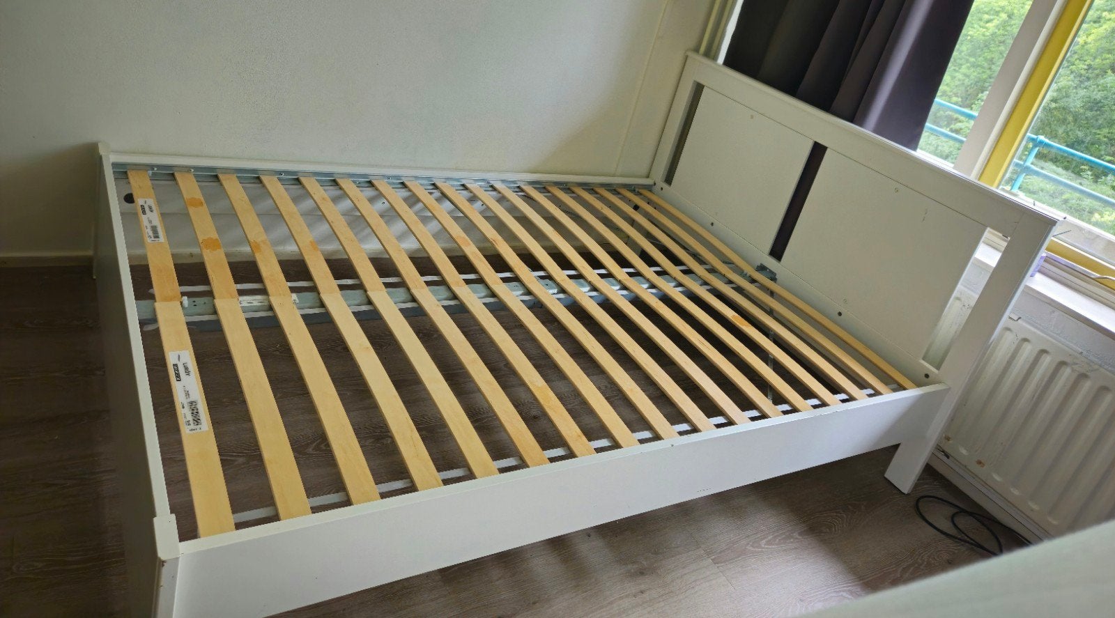 IKEA Songesand bedframe met lattenbodem (140x200 cm), Gebruikt, Wit, Tweepersoons, 200 cm