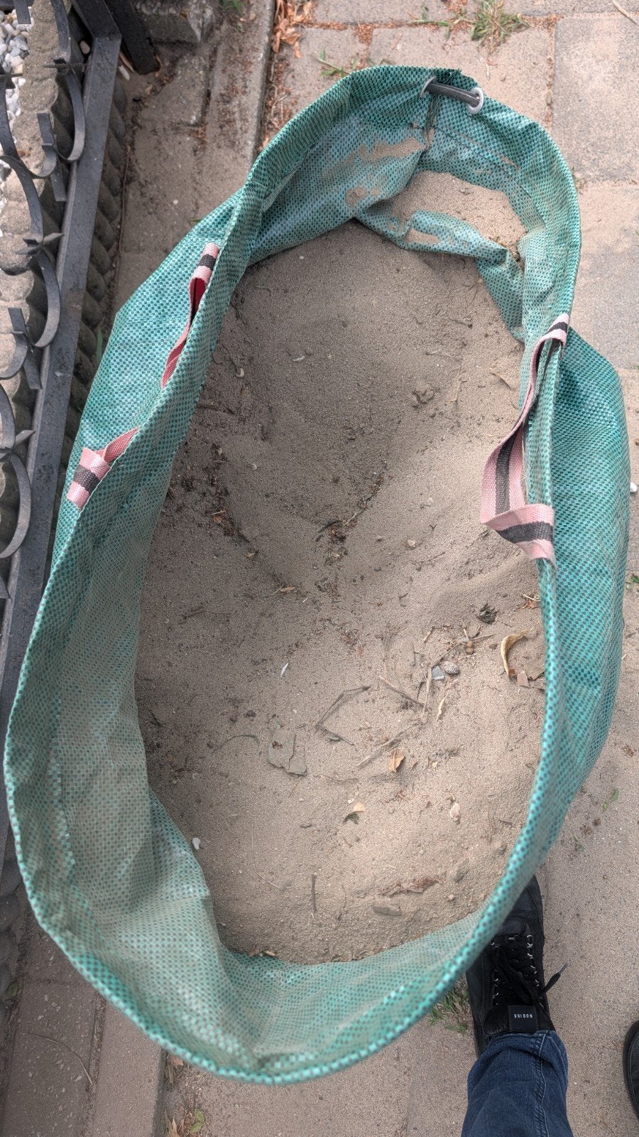 Tuinafval: zand, stenen en stoepbandjes, Tuin en Terras, Zand, Ophalen of Verzenden