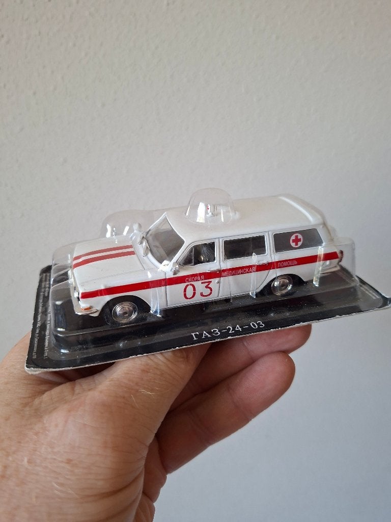 GAZ-24-03 Volga Ambulance USSR 1:43 DeAgostini Modelauto, Ophalen of Verzenden, Nieuw, Auto, Overige merken