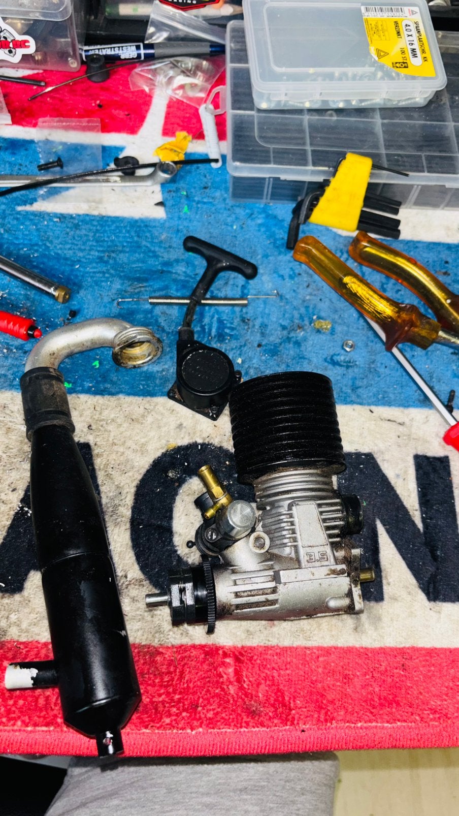 1/8 3,5cc nitro motor werkend, Gebruikt, Ophalen of Verzenden, Onderdeel, Nitro