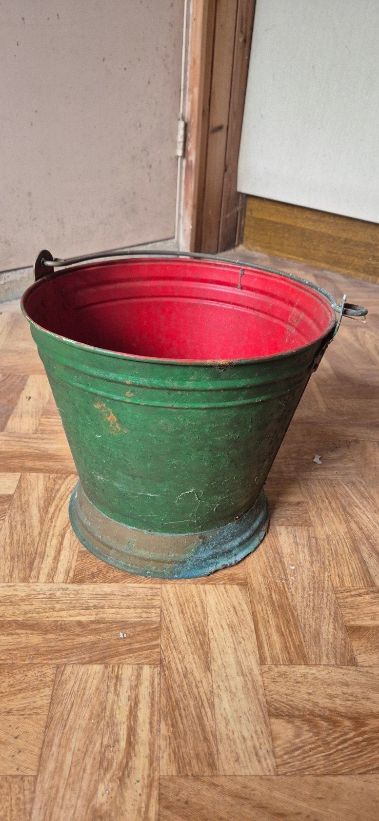 Vintage metalen emmer - rood/groen / melkemmer, Ophalen