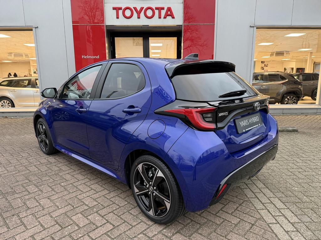 Toyota Yaris 1.5 Hybrid 130 Executive Gloednieuw | Dodehoek, Gebruikt, Euro 6, Overige kleuren, Leder en Stof
