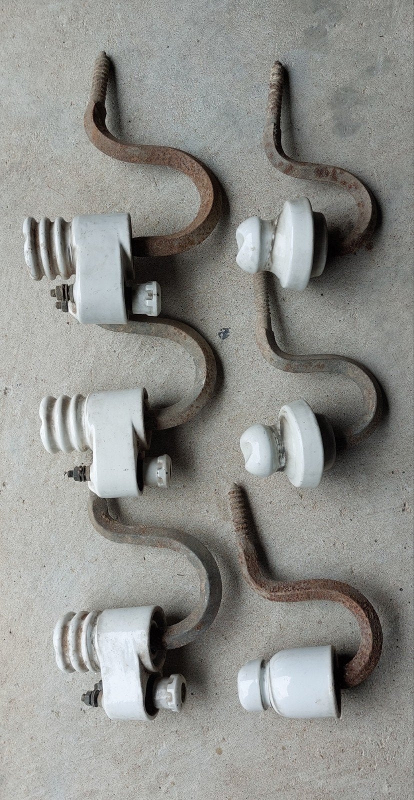 Vintage porseleinen isolatoren, Ophalen