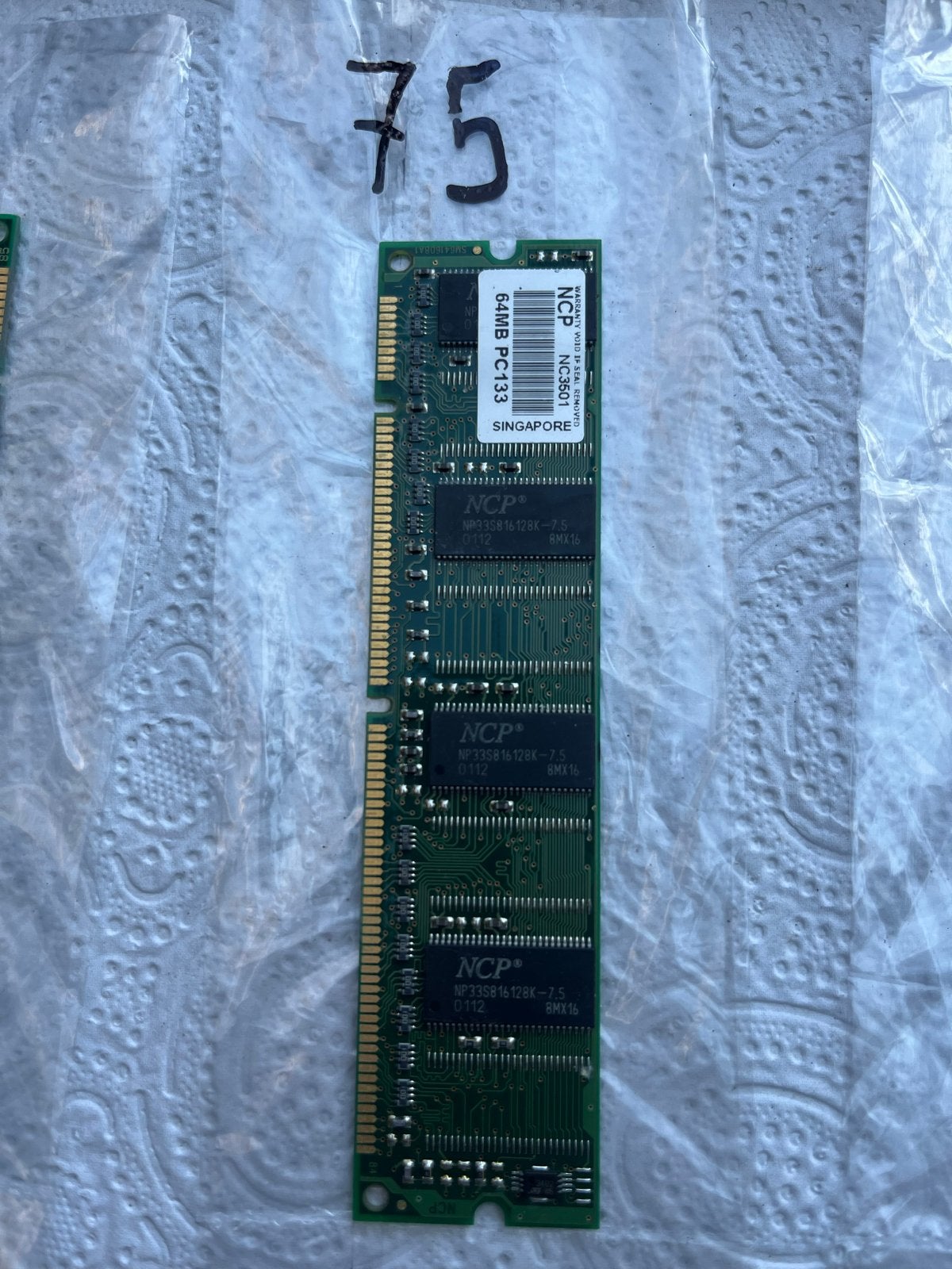 #75 - NCP 64MB PC133 SDRAM Geheugenmodule, Computers en Software, RAM geheugen, Gebruikt, Desktop, 1 GB of minder, Overige soorten