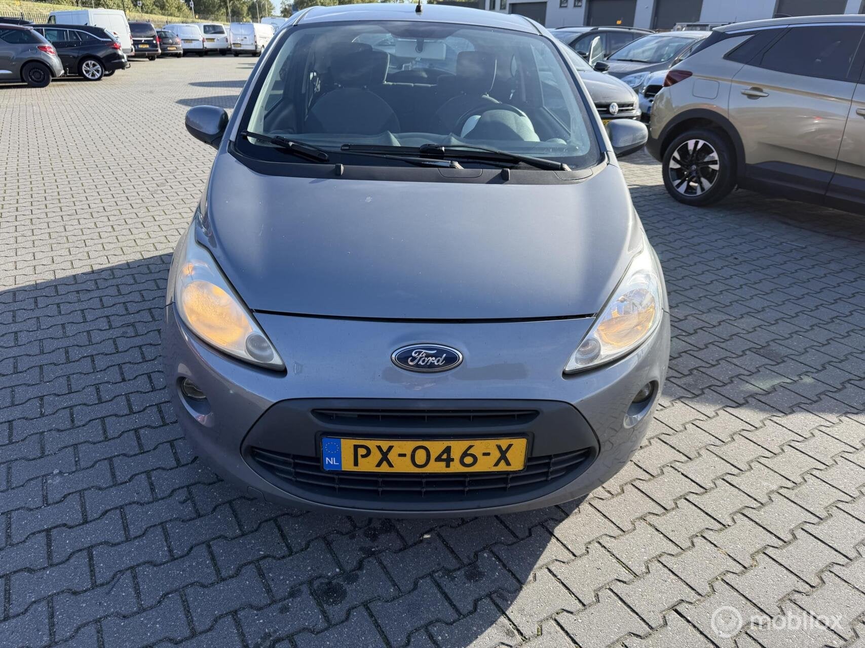 Ford Ka 1.2 Titanium X clima in ruil koopje, Auto's, Voorwielaandrijving, Stof, Gebruikt, 4 cilinders