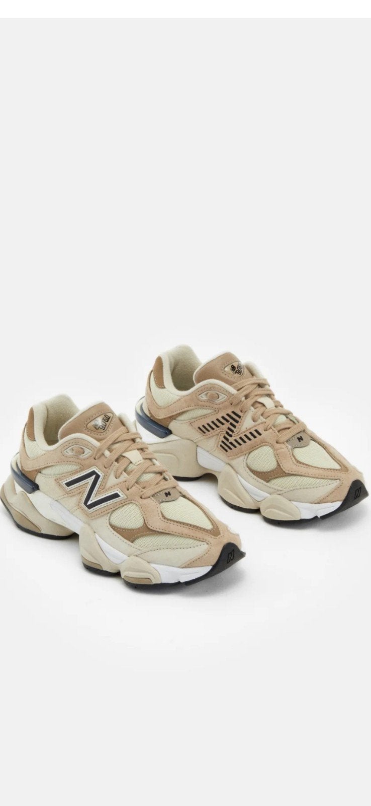 New Balance 9060 Sneakers Beige/Bruin, Ophalen, Nieuw