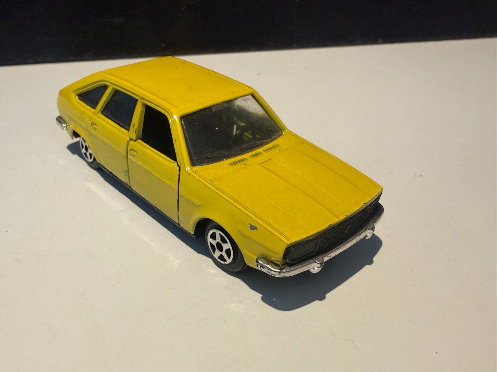 Vintage Norev Jet-Car Renault 20 TL - Geel Speelgoedauto, Ophalen of Verzenden, Gebruikt