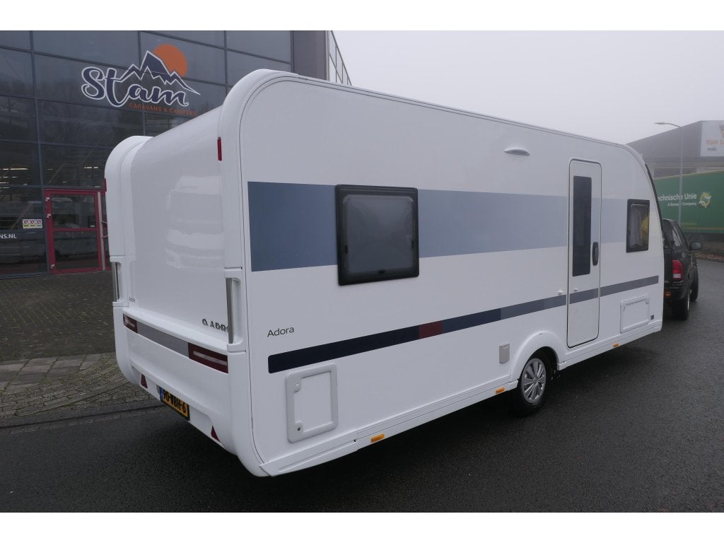 Adria Adora 522 UP Mover, Airco,deeltent, Rondzit, Schokbreker, 5 tot 6 meter, 1250 - 1500 kg
